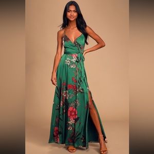 NWT Lulus Still the One Emerald Green Floral Print Satin Maxi Dress